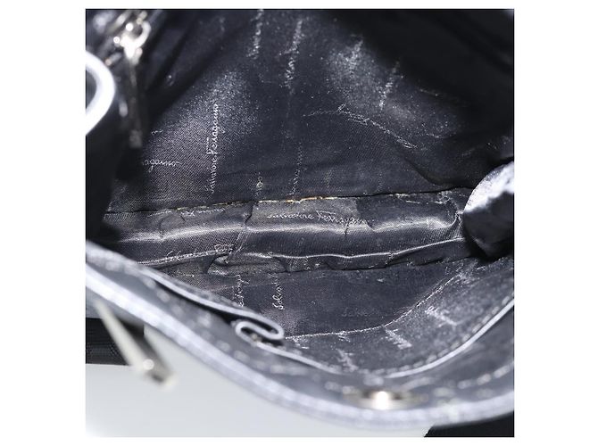 Borsa a Spalla Salvatore Ferragamo in Pelle Nera Argento Auth bs35581 Nero - vista 11