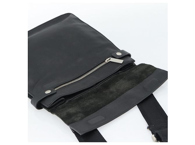 Borsa a Spalla Salvatore Ferragamo in Pelle Nera Argento Auth bs35581 Nero - vista 17