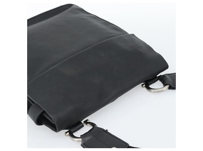 Borsa a Spalla Salvatore Ferragamo in Pelle Nera Argento Auth bs35581 Nero - vista 6