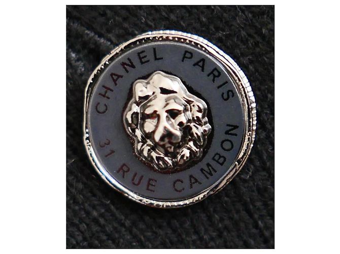 Chanel Kaschmir-Cardigan Logo Charm 22P Schwarz Mehrfarben - Ansicht 6