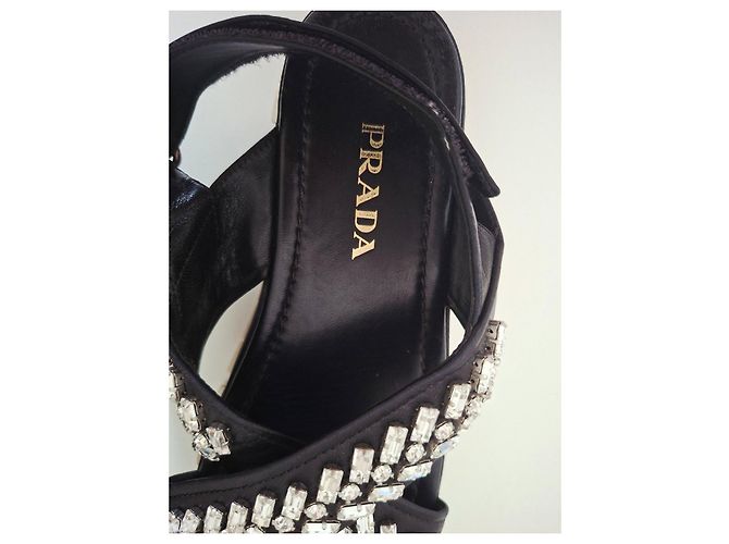Sandálias de couro Prada Cloudbust com strass Preto - vista 11