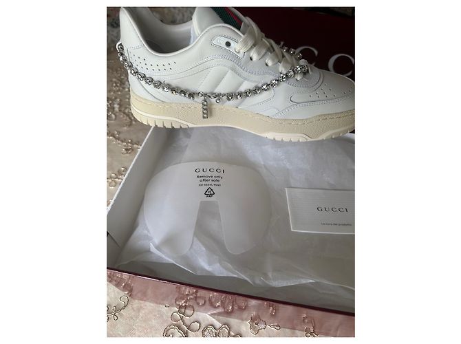 Sneakers Gucci in pelle bianca impreziosite da cristalli Bianco - vista 6