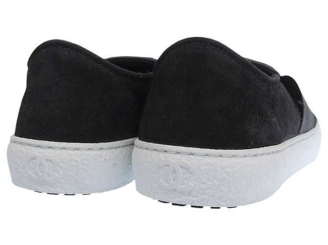 Timeless Scarpe slip-on in tweed Chanel Nero - vista 4
