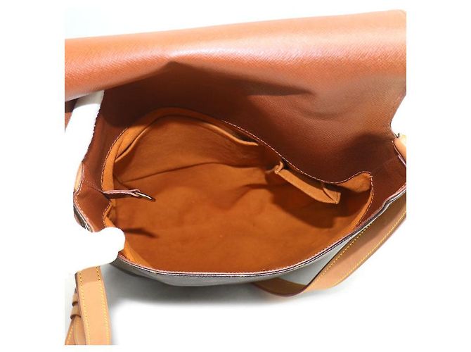 Borsa a tracolla Louis Vuitton Musette Monogram Marrone - vista 3