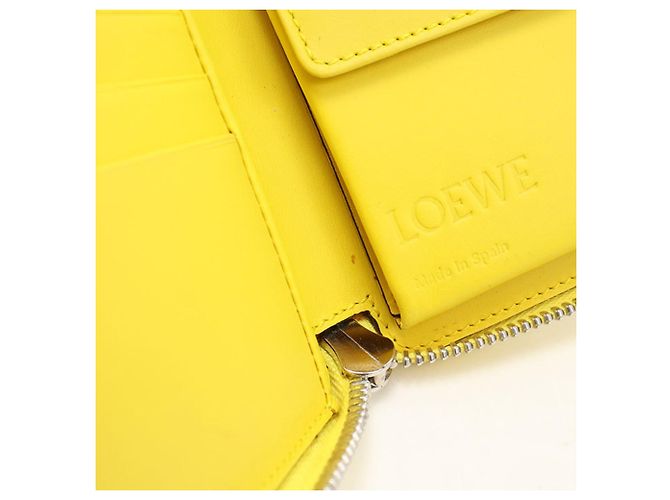 Carteira dobrável Loewe em couro amarelo - vista 9