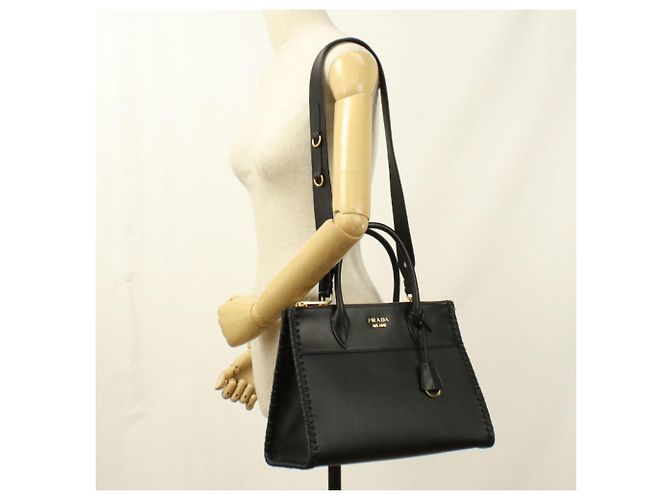 Borsa Tote 2-Way in pelle Saffiano nera Prada Nero - vista 9