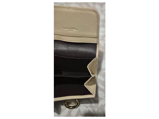 Lancel Tarjetero de Cuero Negro/Beige con Anillo Firma - vista 5