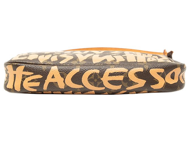 Louis Vuitton Marrone Stephen Sprouse Monogram Graffiti Pochette Accessoires - vista 3