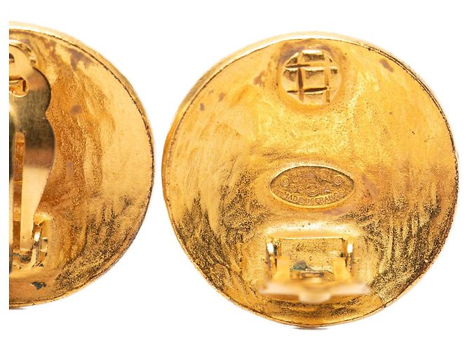 Orecchini Chanel Gold CC placcati oro Grapevine tondi con clip D'oro - vista 3