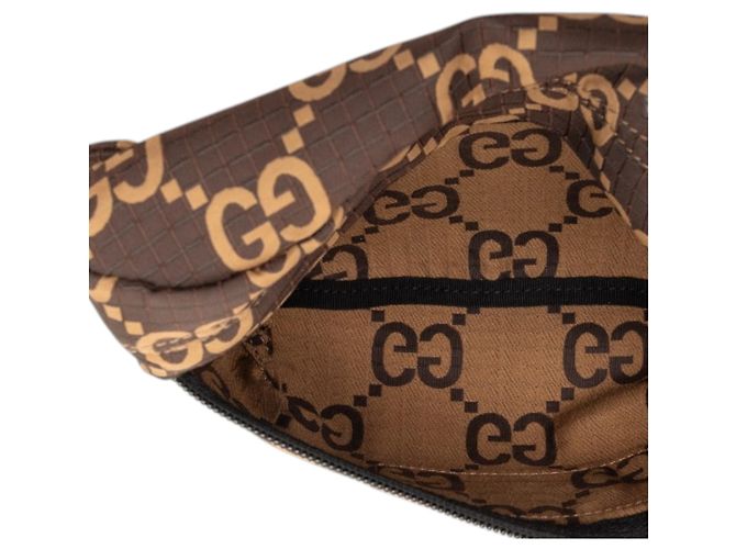 Borsa a tracolla Gucci in nylon ripstop GG marrone - vista 4
