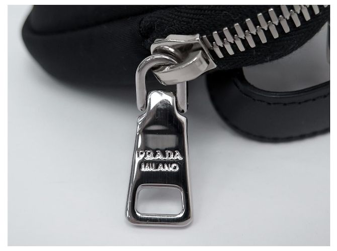 NUOVA MINI POUCH PRADA RE-NYLON PORTAMONETE BORSA GIOIELLI COIN BAG Nero - vista 6
