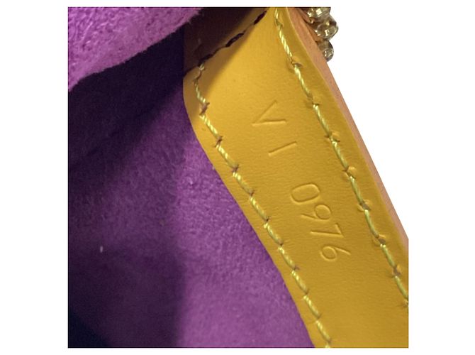 Borsa a tracolla Louis Vuitton Lussac in pelle marrone e gialla Giallo - vista 18