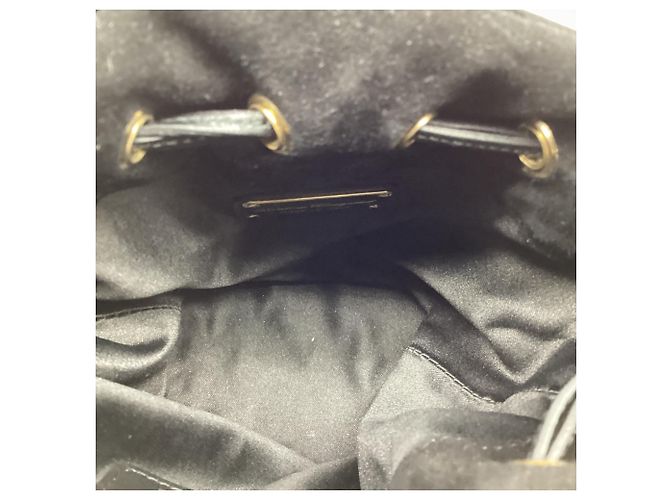 Sac seau Salvatore Ferragamo en cuir doré à effet cage - vue 9