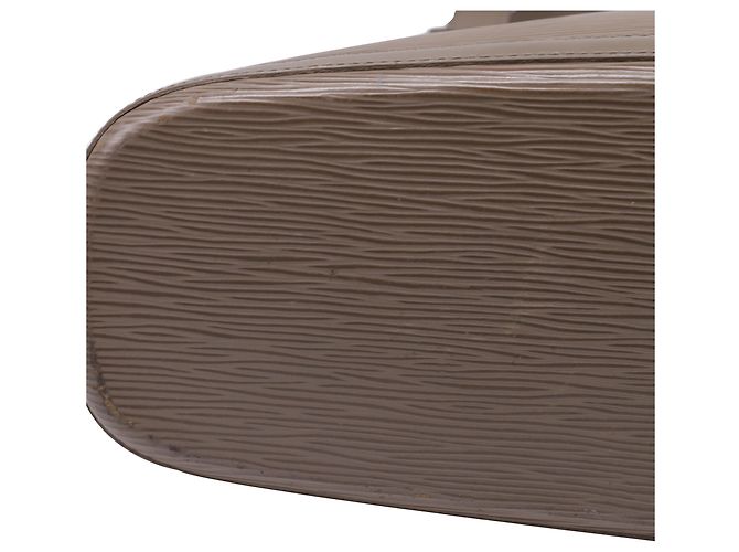 Louis Vuitton Lussac Shoulder Bag in Brown Epi Leather Red - view 8