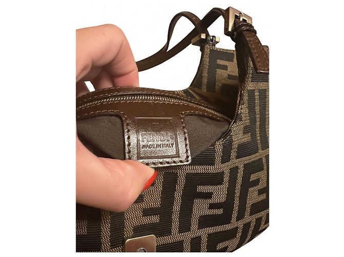 Borsa Hobo Fendi Zucca Marrone Monogramma - vista 10