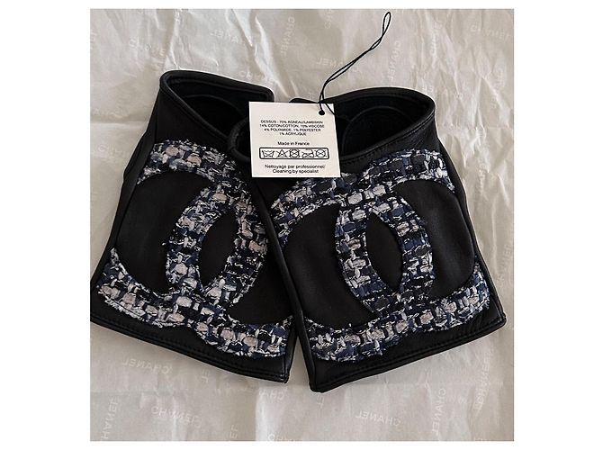 Chanel Guanti in pelle nera e tweed con logo CC Nero Bianco Blu - vista 2