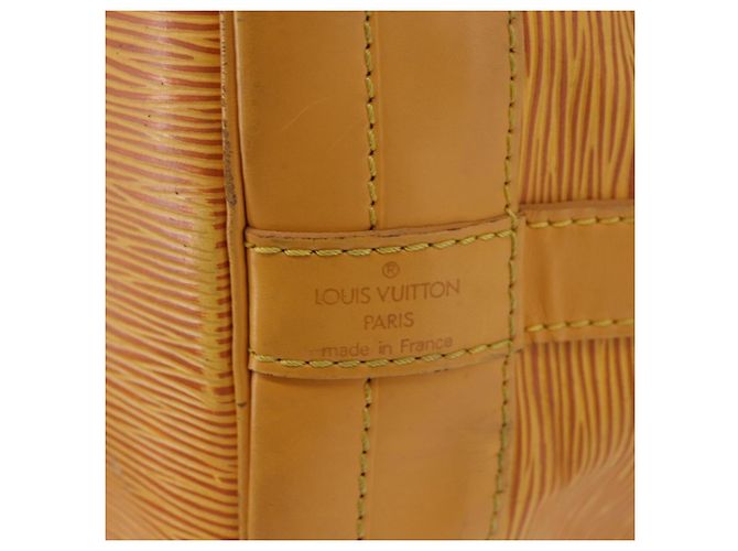 Borsa a tracolla LOUIS VUITTON Epi Noe Tassili Yellow M44009 LV Auth BA13339 - vista 19