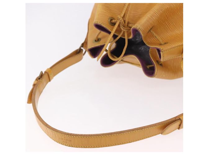 Borsa a tracolla LOUIS VUITTON Epi Noe Tassili Yellow M44009 LV Auth BA13339 - vista 9