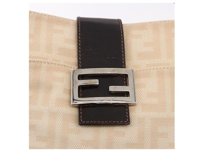FENDI Zucca Canvas Mamma Baguette Shoulder Bag Beige Argento Autentica 184984SAV - vista 19