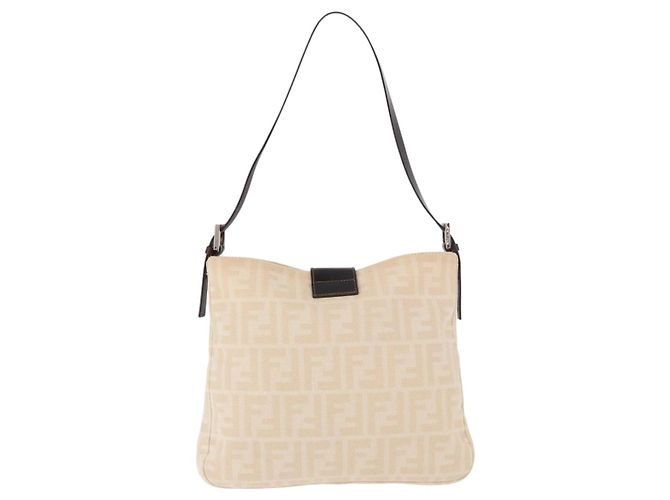 FENDI Zucca Canvas Mamma Baguette Shoulder Bag Beige Argento Autentica 184984SAV - vista 2