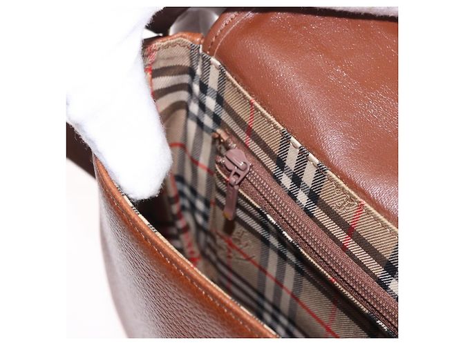 Borsa a tracolla Burberry in pelle marrone oro Auth ep14756 D'oro - vista 20