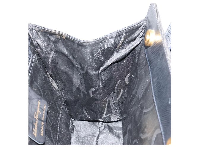 Borsa Salvatore Ferragamo Vala in Pelle 2 modi Navy Gold Auth ka4752 D'oro Blu navy - vista 19