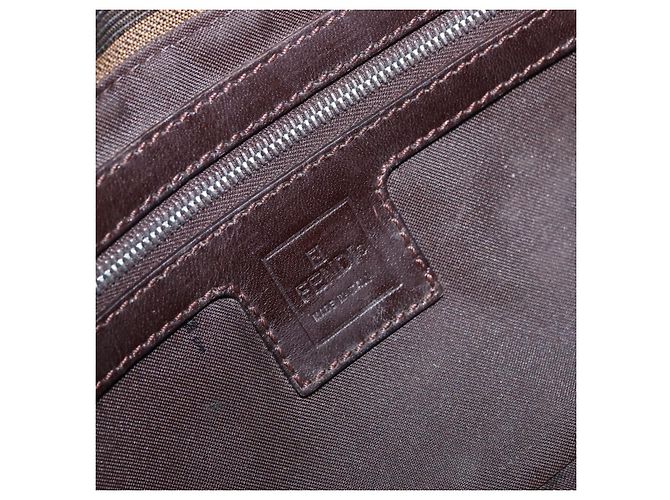 FENDI Zucca Canvas Mamma Baguette Shoulder Bag Black Brown Auth 184826M Marrone Nero - vista 22