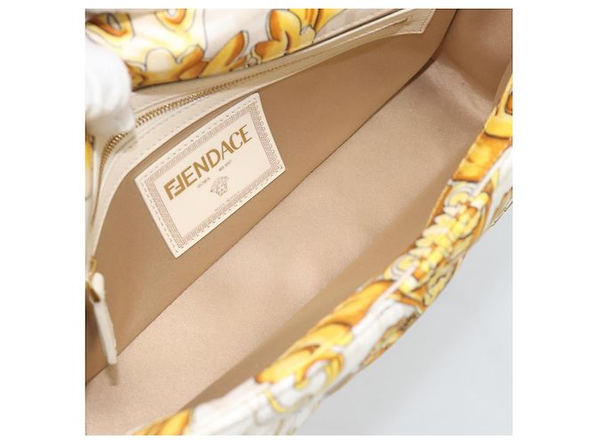 FENDI Zucca Canvas Mamma Baguette Bag Nylon 2way Beige Gold Auth 185628SAM D'oro - vista 10