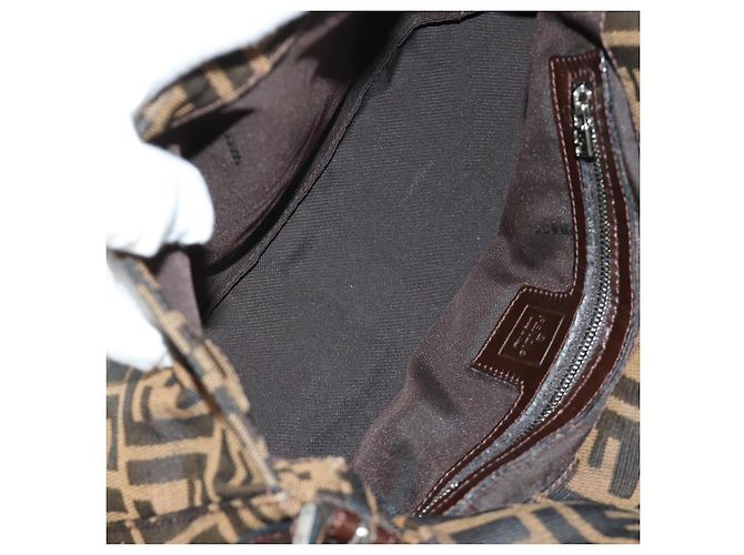 FENDI Zucca Canvas Mamma Baguette Shoulder Bag Black Brown Auth BA13419SAV Marrone Nero - vista 10