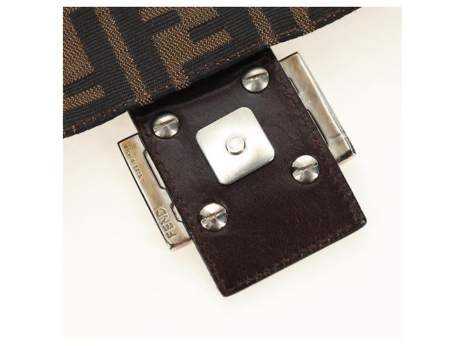 FENDI Zucca Canvas Mamma Baguette Shoulder Bag Black Brown Auth BA13419SAV Marrone Nero - vista 20