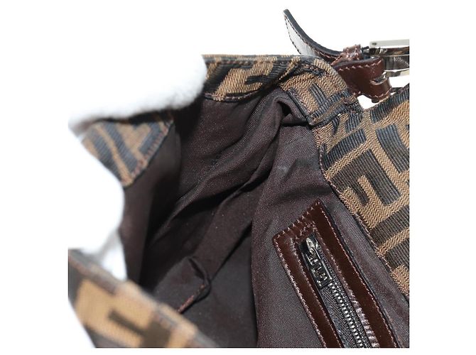 FENDI Zucca Canvas Mamma Baguette Shoulder Bag Black Brown Auth BA13419SAV Marrone Nero - vista 22