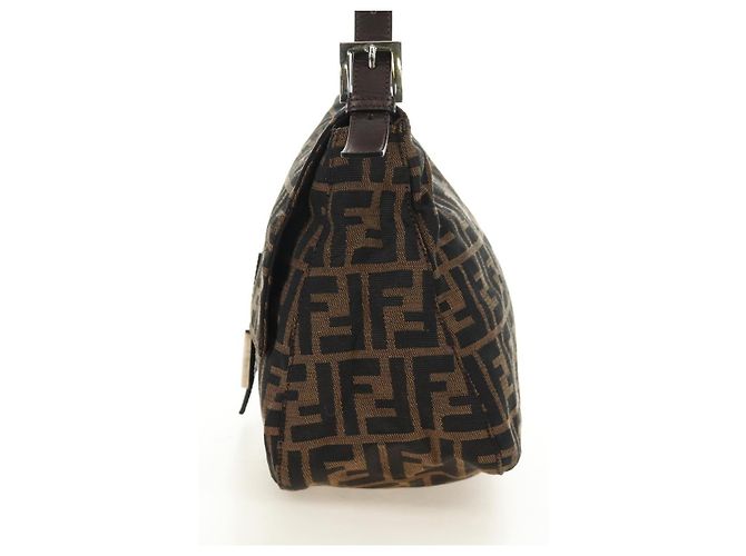 FENDI Zucca Canvas Mamma Baguette Shoulder Bag Black Brown Auth BA13419SAV Marrone Nero - vista 3