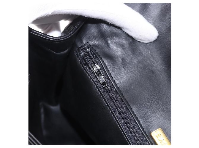 Borsa a Spalla con Catena BALLY in Pelle Nera e Oro Auth kk687A Nero D'oro - vista 21