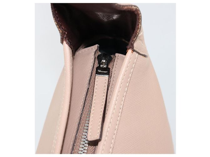Borsa a Spalla Salvatore Ferragamo Gancini in Pelle Rosa Argento Auth 185154A - vista 9