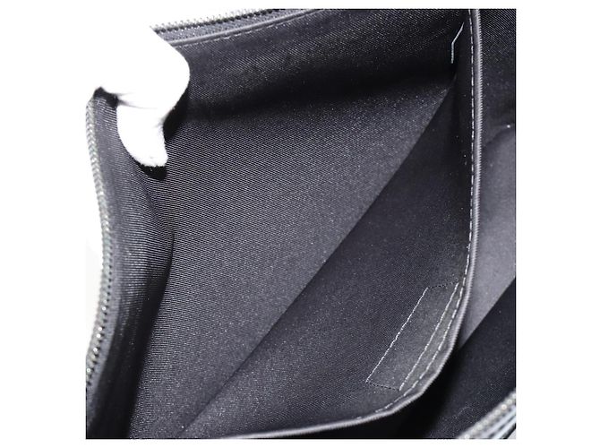 LOUIS VUITTON Monogram Eclipse Glaze Pochette Cosmos Black M63373 Auth BA13371 Nero - vista 11