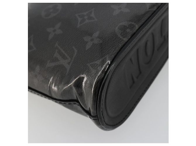 LOUIS VUITTON Monogram Eclipse Glaze Pochette Cosmos Black M63373 Auth BA13371 Nero - vista 16
