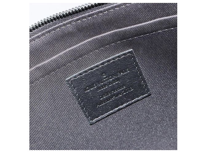 LOUIS VUITTON Monogram Eclipse Glaze Pochette Cosmos Black M63373 Auth BA13371 Nero - vista 17