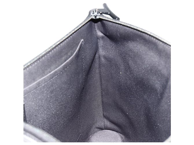 LOUIS VUITTON Monogram Eclipse Glaze Pochette Cosmos Black M63373 Auth BA13371 Nero - vista 18