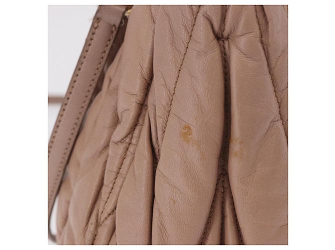 Borsa Miu Miu Matelasse in pelle 2way Beige Gold Auth 185023 D'oro - vista 5