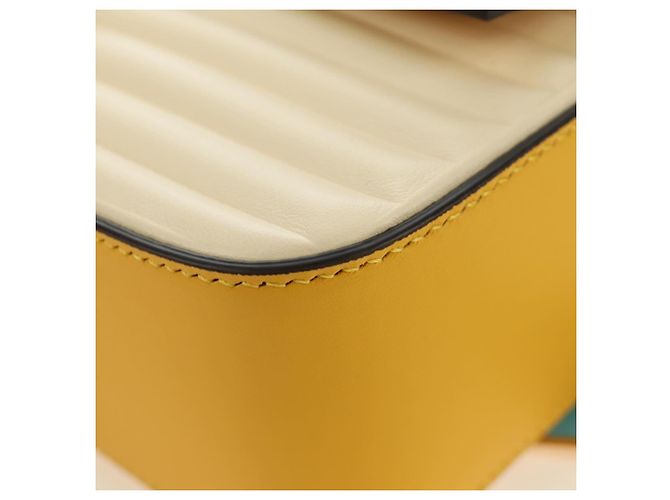 FENDI Dragonite FENDIxFRGMTxPOKMON Mamma Baguette Bag Leather Auth 167404SM Argento Giallo - vista 17