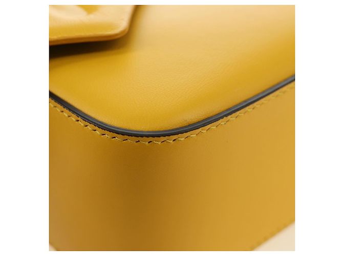 FENDI Dragonite FENDIxFRGMTxPOKMON Mamma Baguette Bag Leather Auth 167404SM Argento Giallo - vista 18