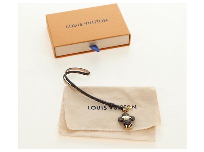 LOUIS VUITTON Monogram Vivienne Bag Charm M02177 LV Auth 184269M Monogramma - vista 12