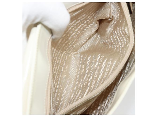Borsa a tracolla PRADA in pelle verniciata Beige Argento Auth bs35591 - vista 22
