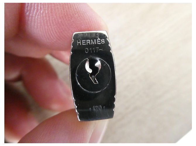 Hermès Vorhängeschloss mit Schlüsseln, Silberfarben Silber Hardware - Ansicht 3