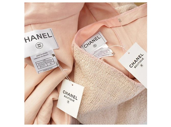 Chanel Conjunto de Chaqueta y Falda de Tweed Rosa - vista 14