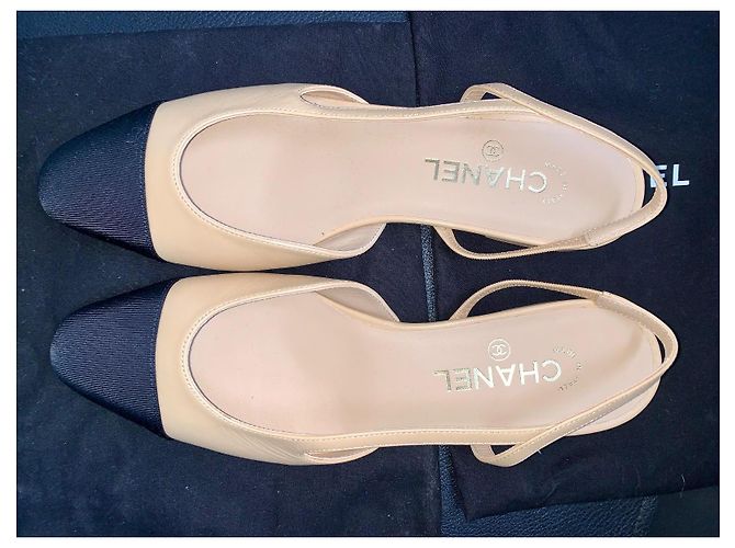 Chanel Ballerine Slingback Bicolore Beige e Nero - vista 3