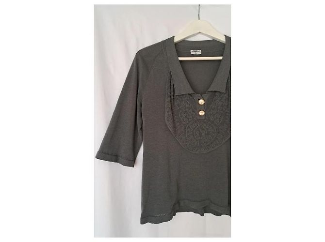 Polo Chanel de algodón gris antracita con botones de joya CC - vista 3