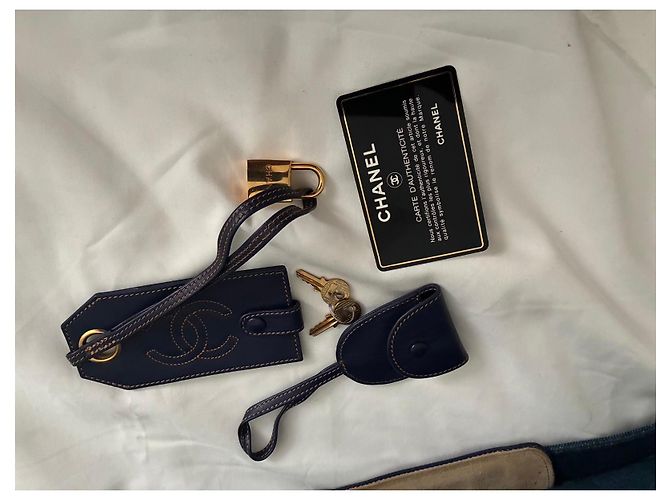 Borsa da viaggio Chanel Boston Denim Blu Blu scuro - vista 7