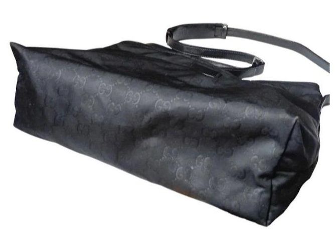 Gucci Borsa a tracolla in nylon GG Monogram Nero - vista 6
