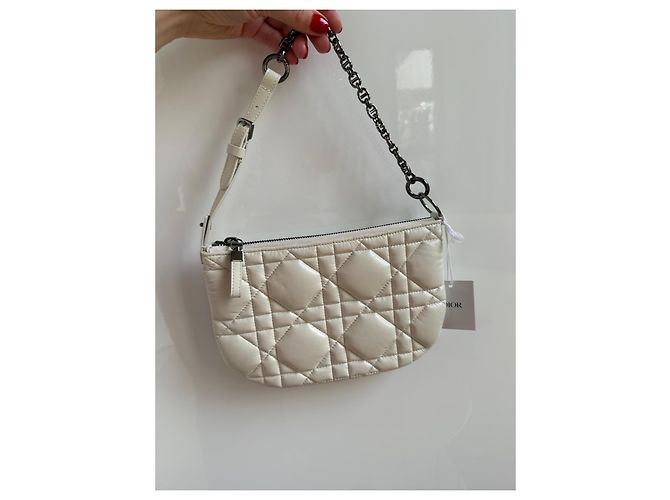 Borsa Dior Caro Pouch in pelle bianca Bianco - vista 10